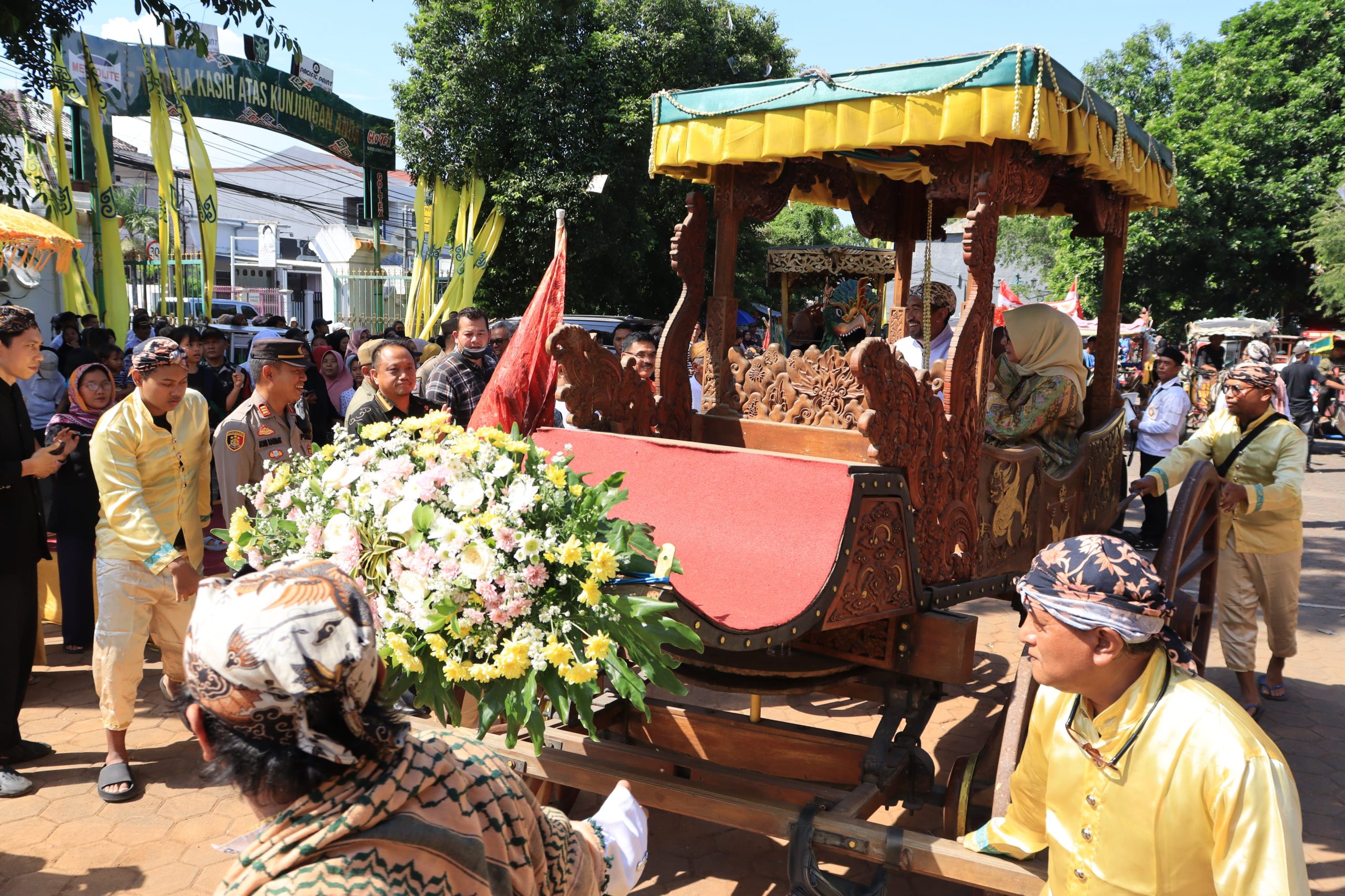 Pemkot Cirebon Dukung Pelestarian Budaya Lewat Kirab Haul Pangeran Pulasaren