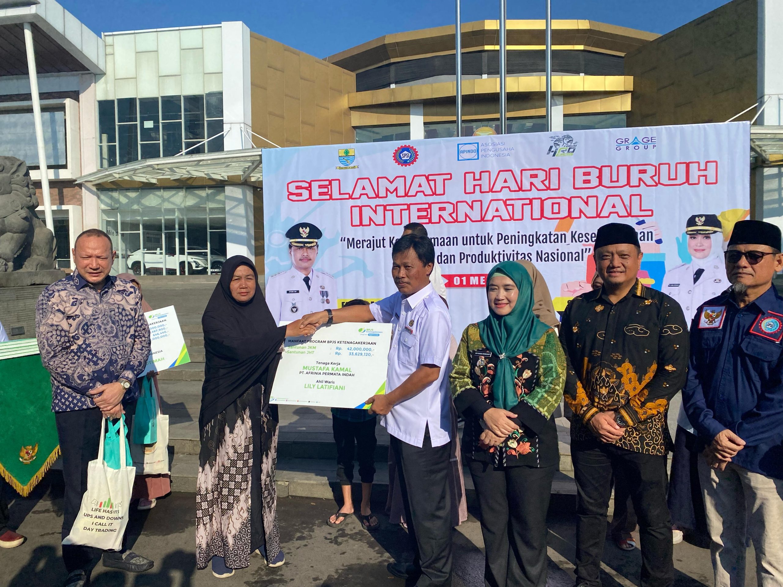 Wali Kota Serukan Kolaborasi dalam Peringatan May Day 2025