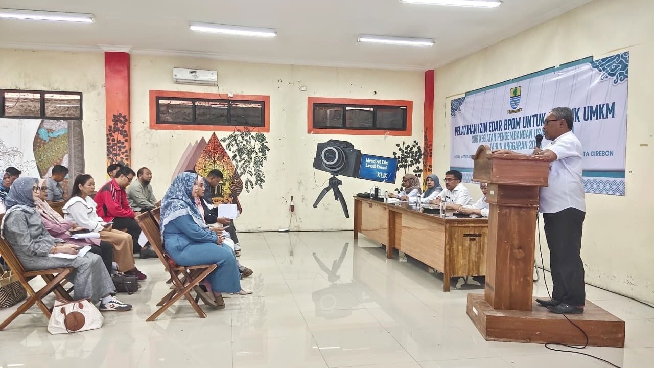 Bidang Koperasi dan UKM pada DKUKMPP Kota Cirebon Gelar Pelatihan Izin Edar BPOM untuk Produk UMKM